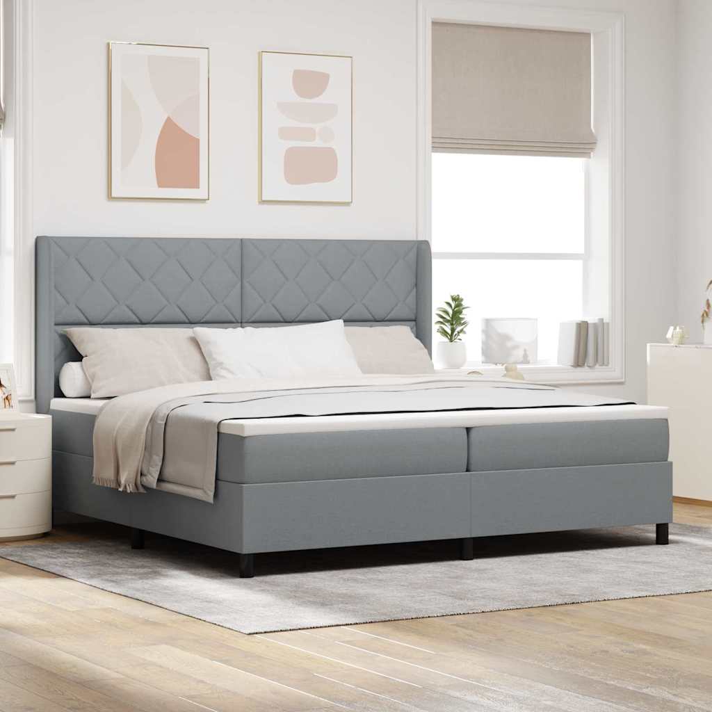 Boxspringbett mit Matratze Hellgrau 200 x 200 cm Stoff
