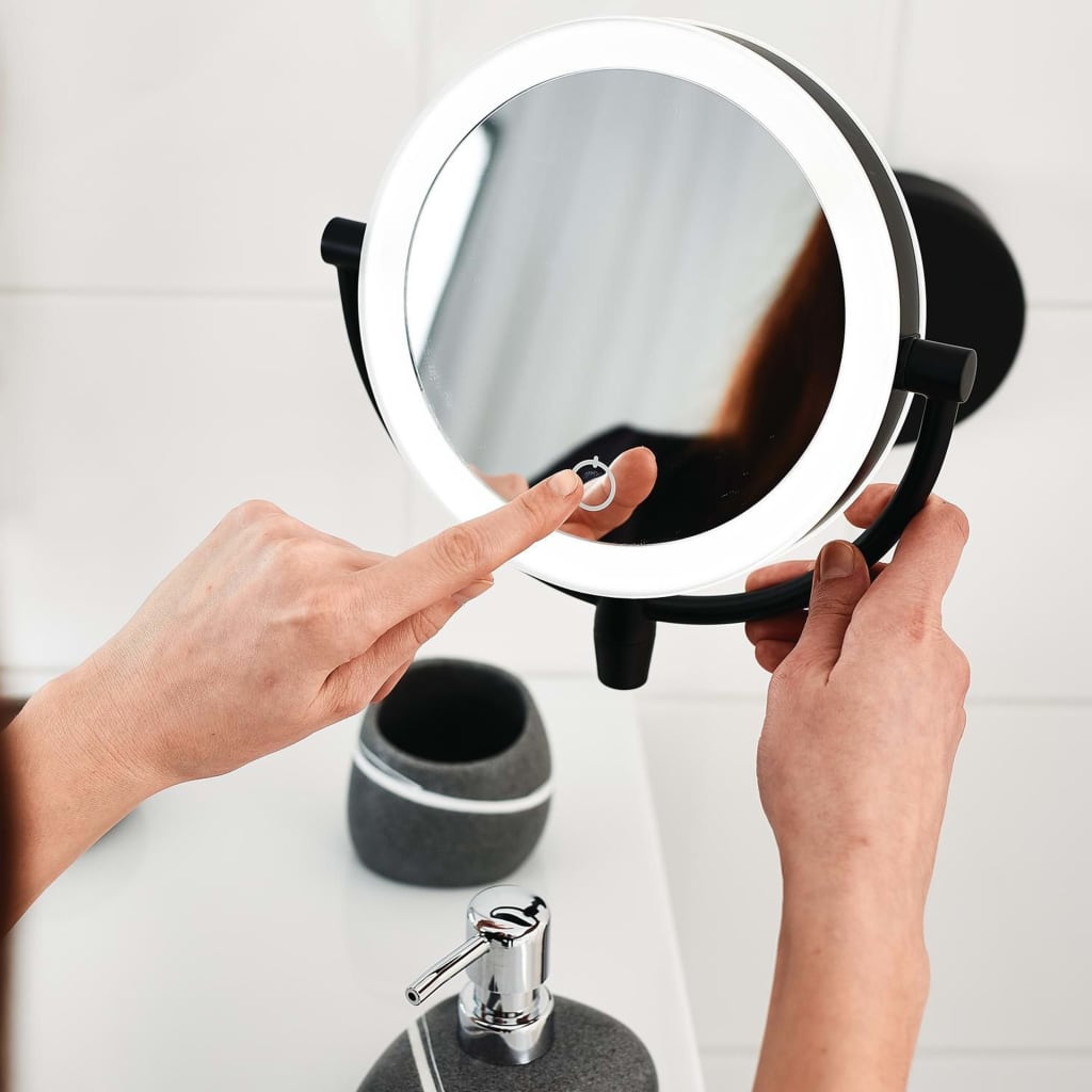 Stylisches Make-up-Zubehör für professionelle Schönheitspflege