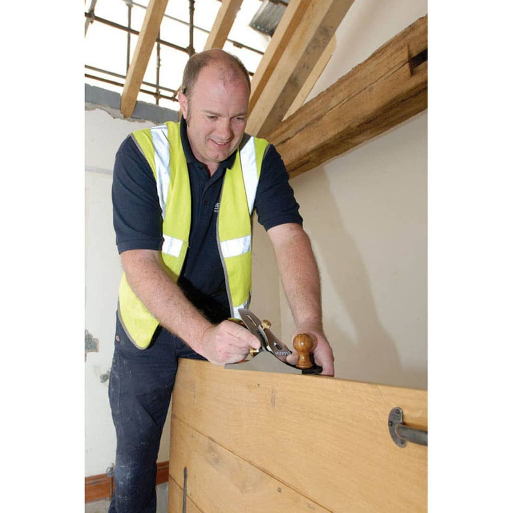 Präzise Hobel für Holzhandwerker und Hobbyisten