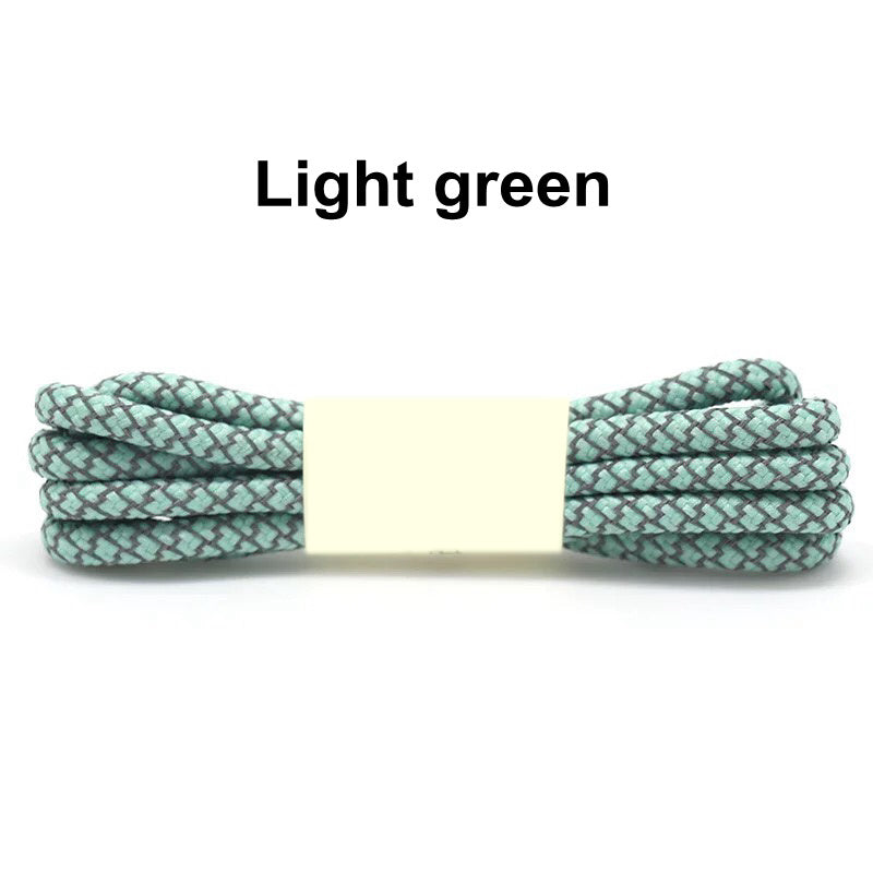 Universal reflective shoelaces highlight
