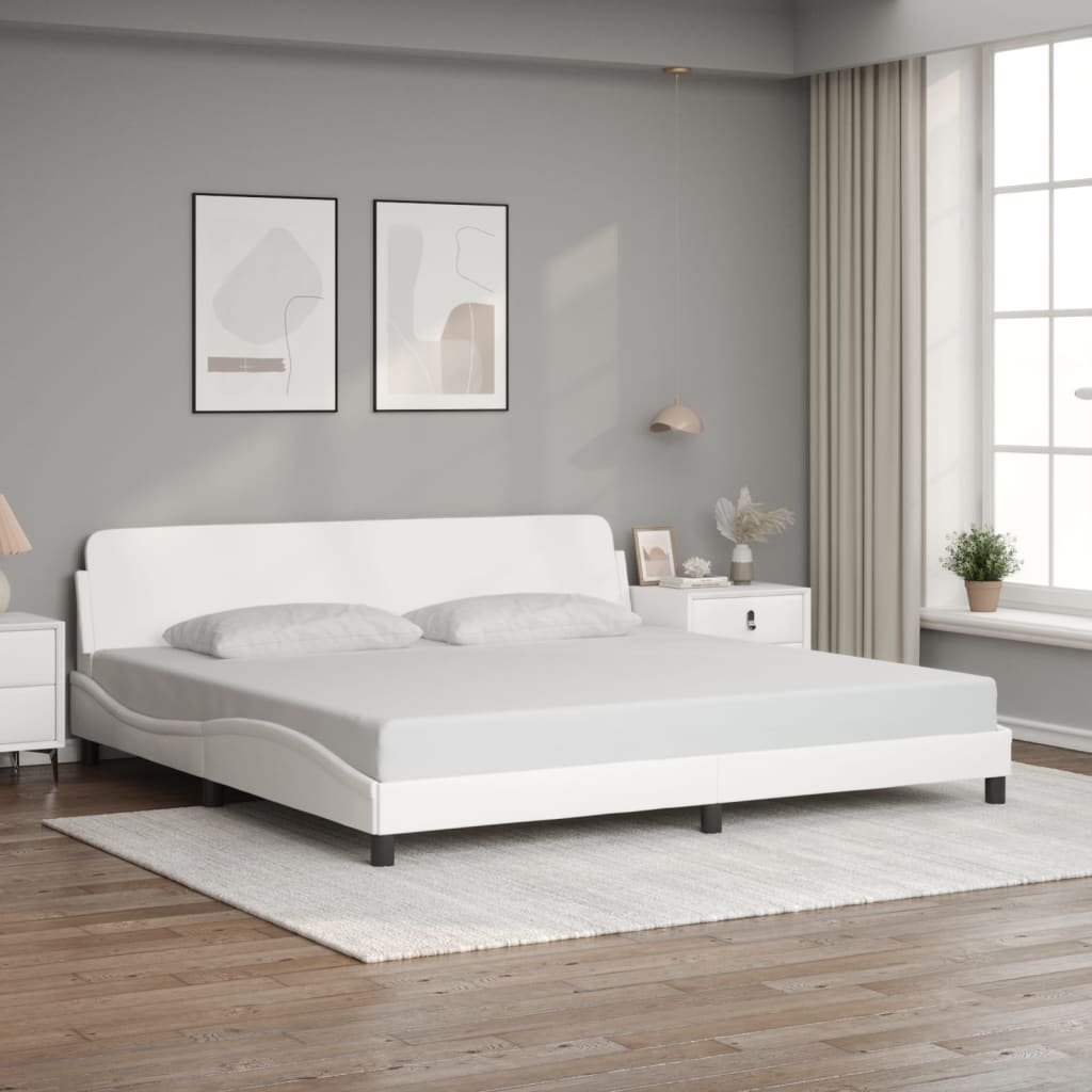 Bettgestell "Dover" Weiß 200x200 cm Kunstleder