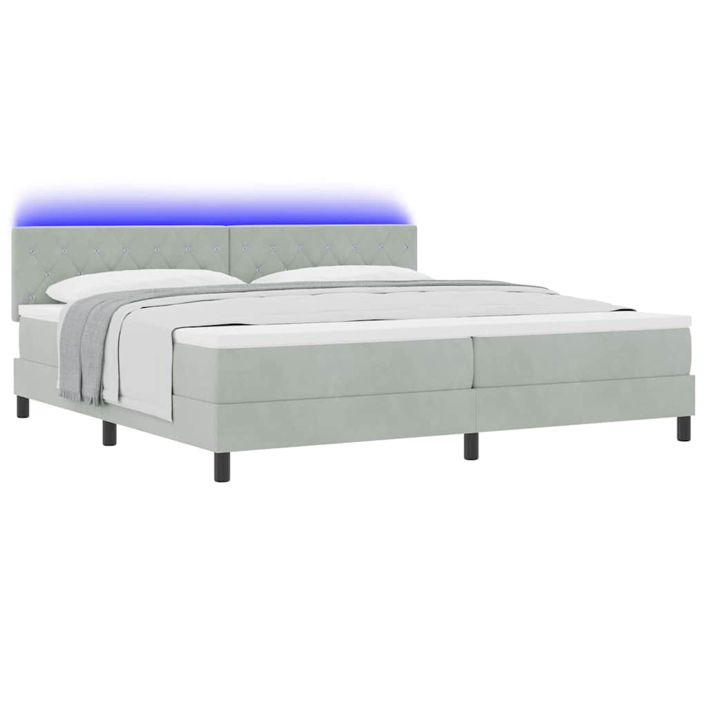 Boxspringbett mit Matratze Hellgrau 200 x 200 cm Samt