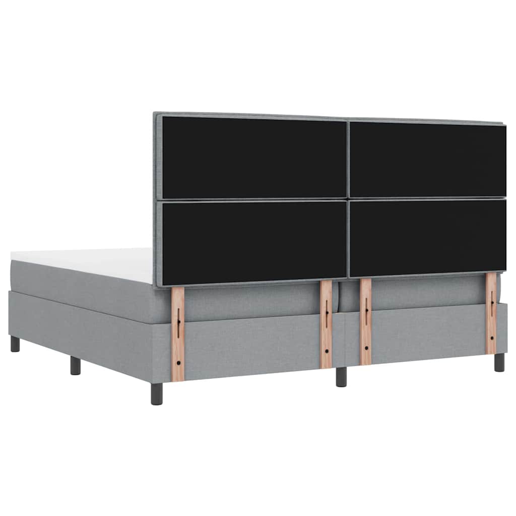 Boxspringbett mit Matratze Hellgrau 200 x 200 cm Stoff