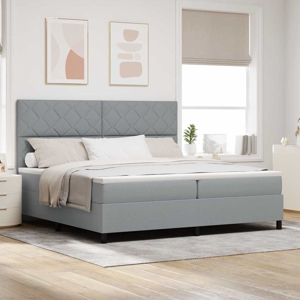 Boxspringbett mit Matratze Hellgrau 200 x 200 cm Stoff