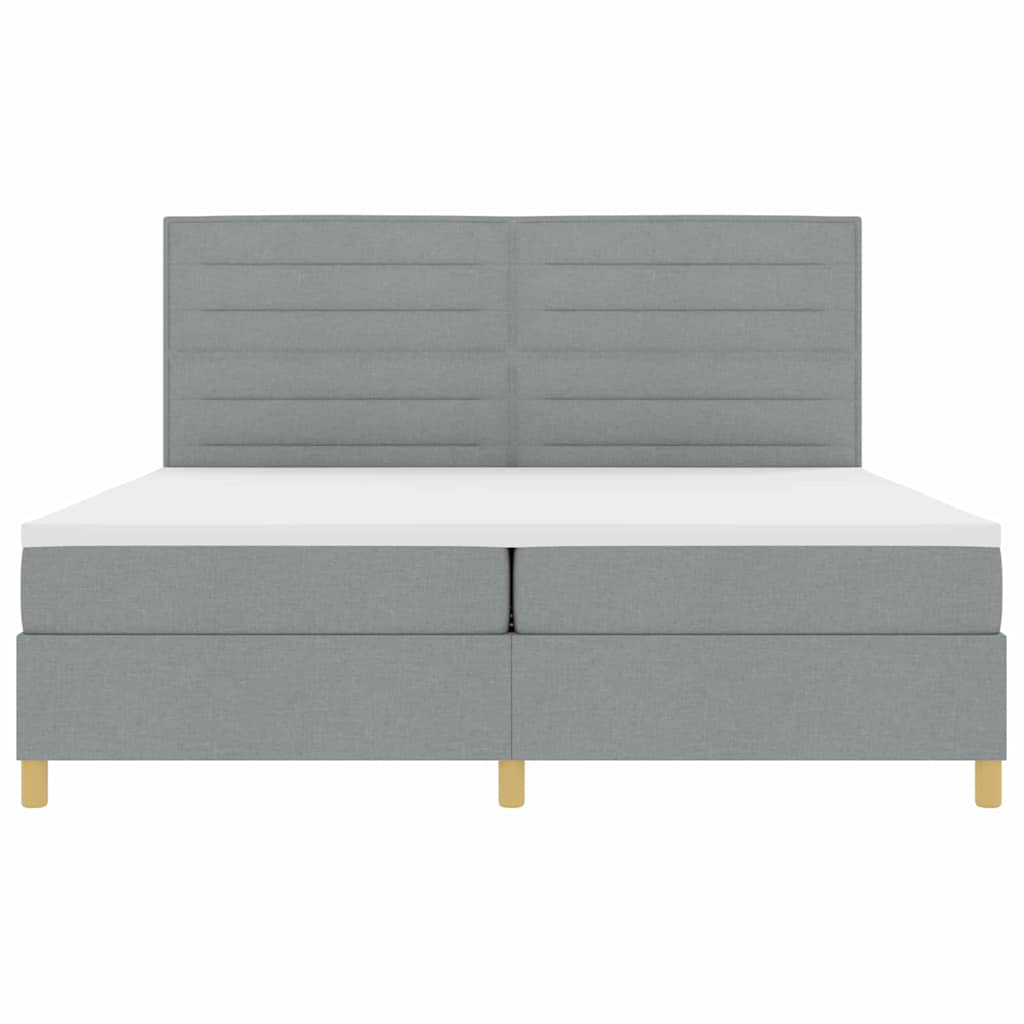 Boxspringbett mit Matratze Hellgrau 200 x 200 cm Stoff